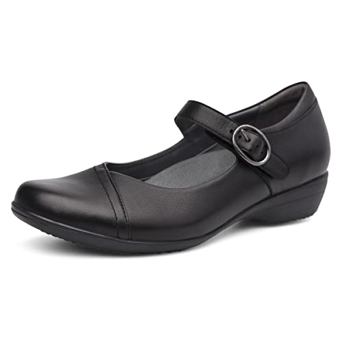 Dansko Wide Fit Shoes for Professionals